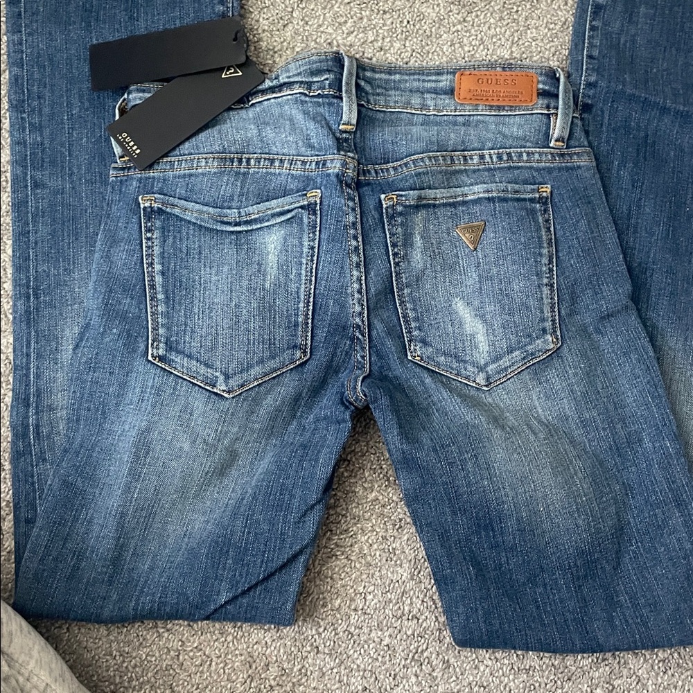 🌸 Guess jeans, 3 pairs, US size 24-25 - Picture 4 of 15